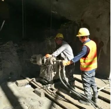 日喀则水下抗分散灌浆料特点 水下不分散注浆料介绍